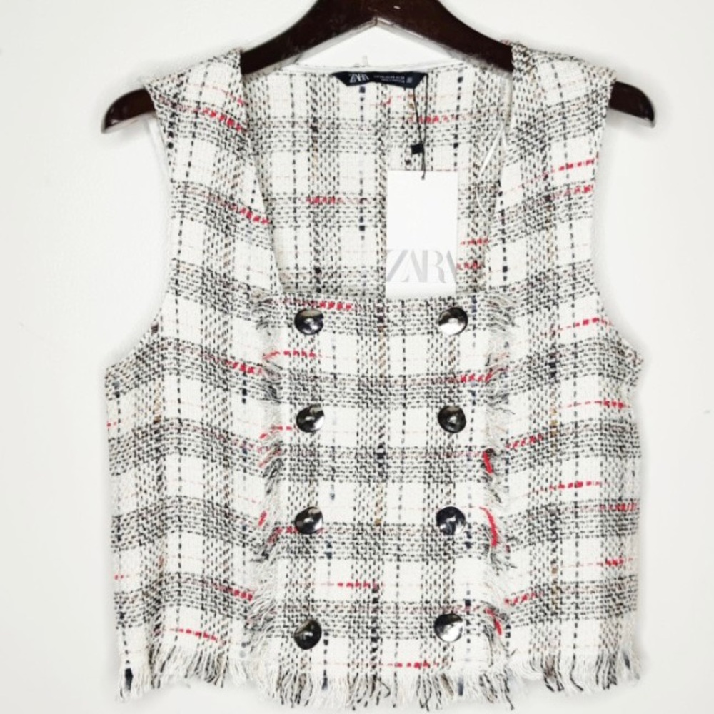 NWT Zara tweed top with buttons - Picture 2 of 9